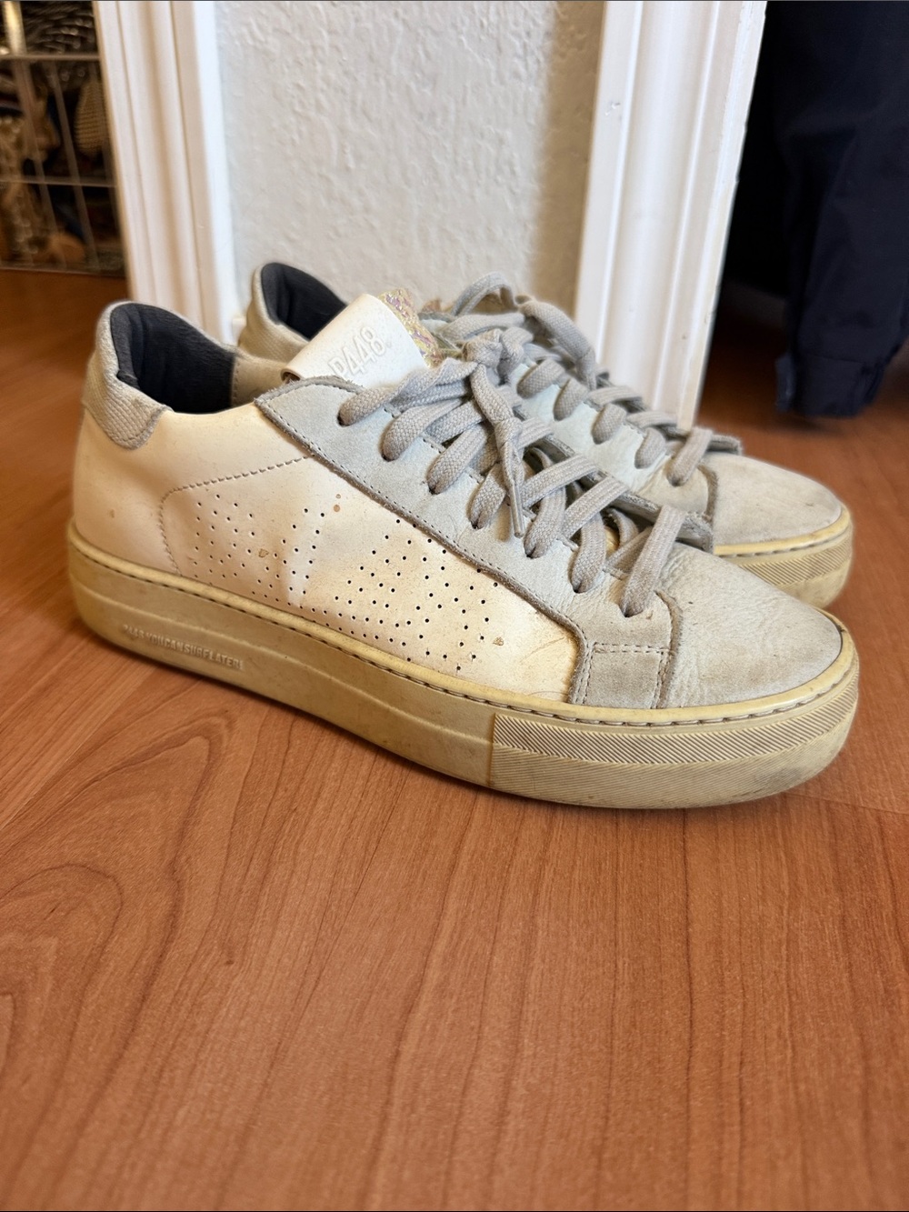 P448 Women's Low-Top Sneakers in Off-White and Light Gray